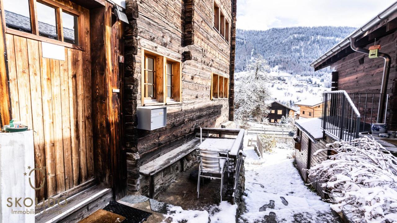 Heimeliges Walliserhaus Фиш Экстерьер фото